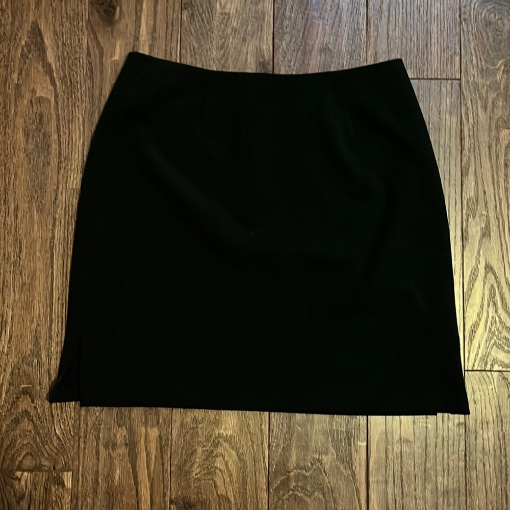 High waisted black skirt